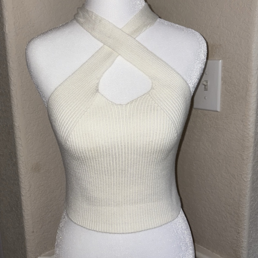 Shein ivory crisscross ribbed knit crop halter top Size S